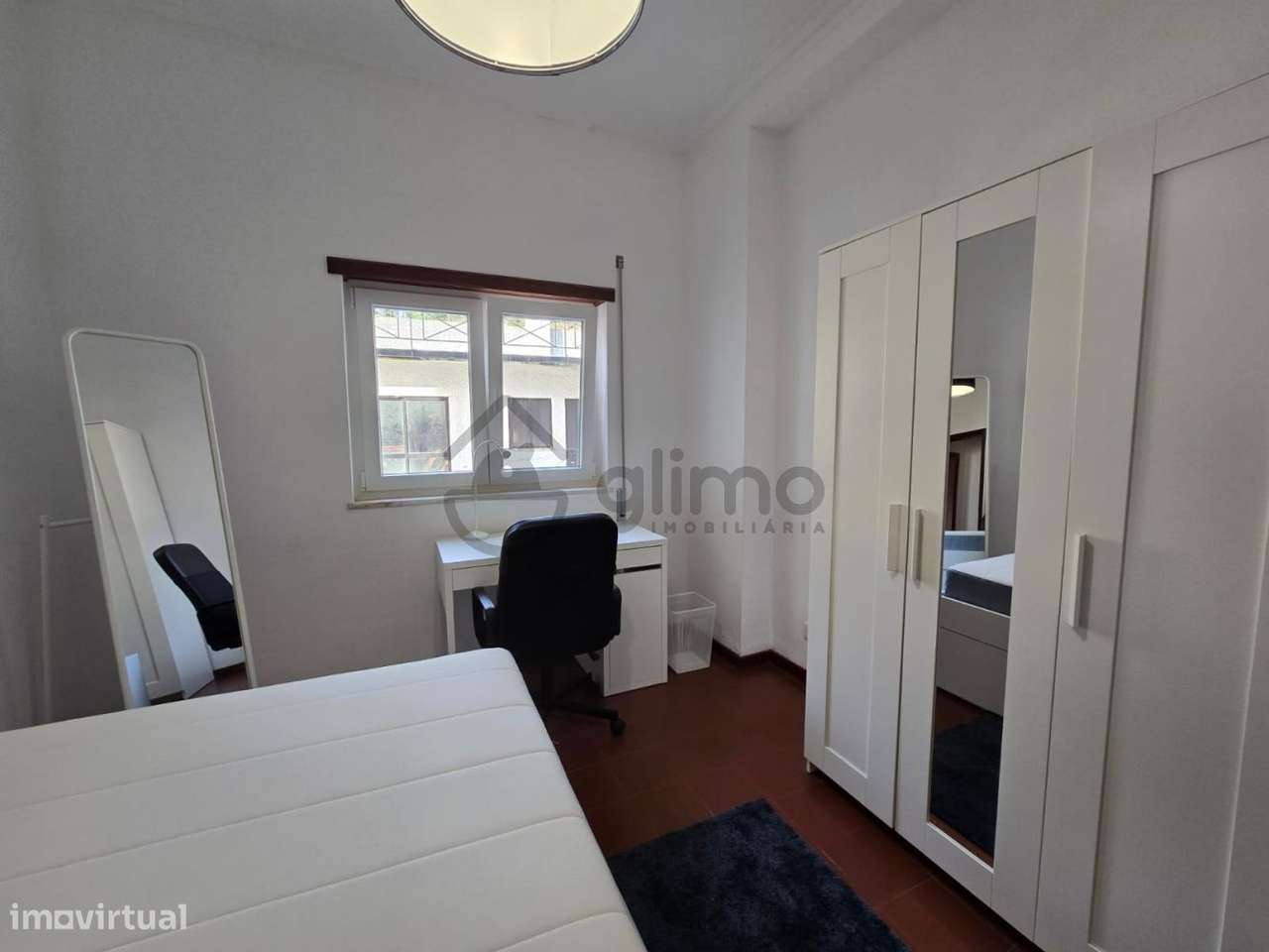 Quarto S. Martinho Bispo - Grande imagem: 2/22