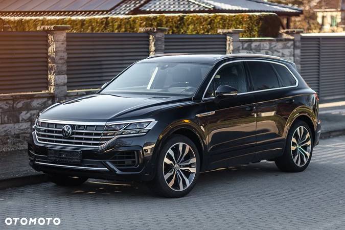 Volkswagen Touareg 3.0 V6 TDI 4Motion R-Line - 4