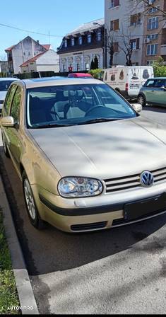 Volkswagen Golf 1.4 - 3