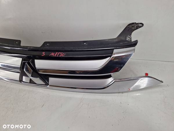 Mitsubishi Outlander 3 III lift grill atrapa - 4