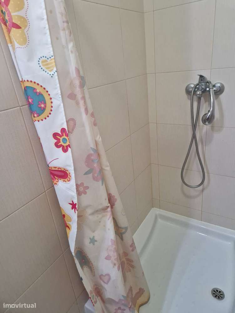 fantástica oportunidade de Investimento este T1 em Sesimbra-7