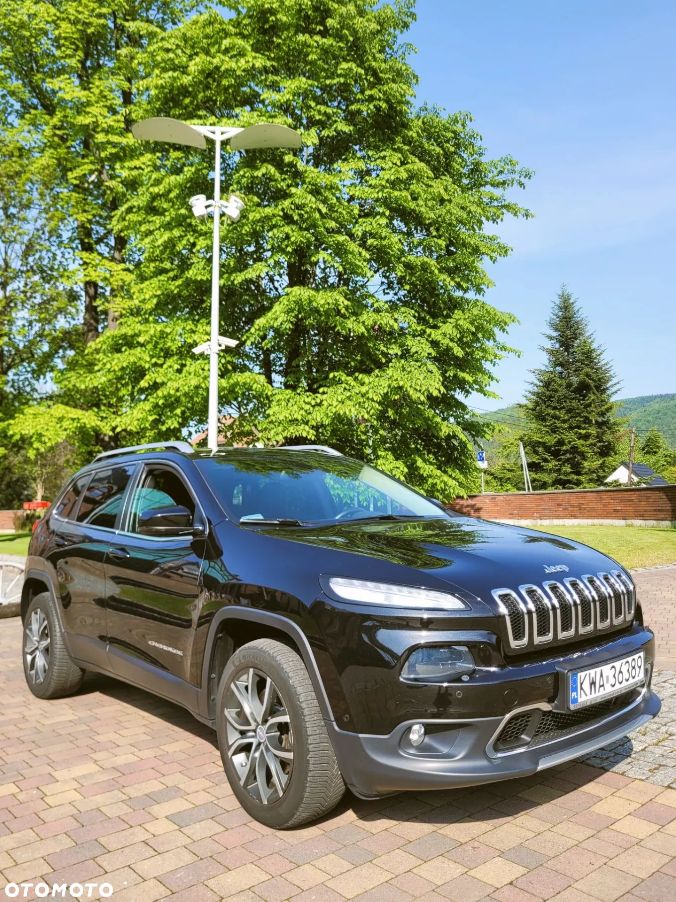 Jeep Cherokee 2.0 MJD Active Drive II Limited - 1