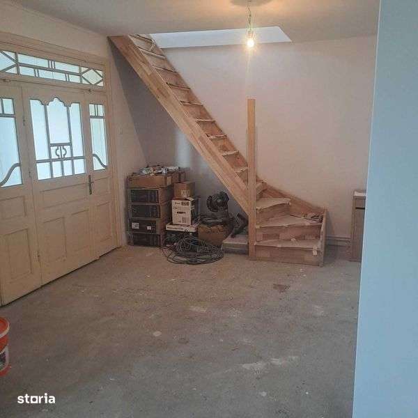 Casa in Chitila , vis-a-vis de lac - Imagine principală: 4/7