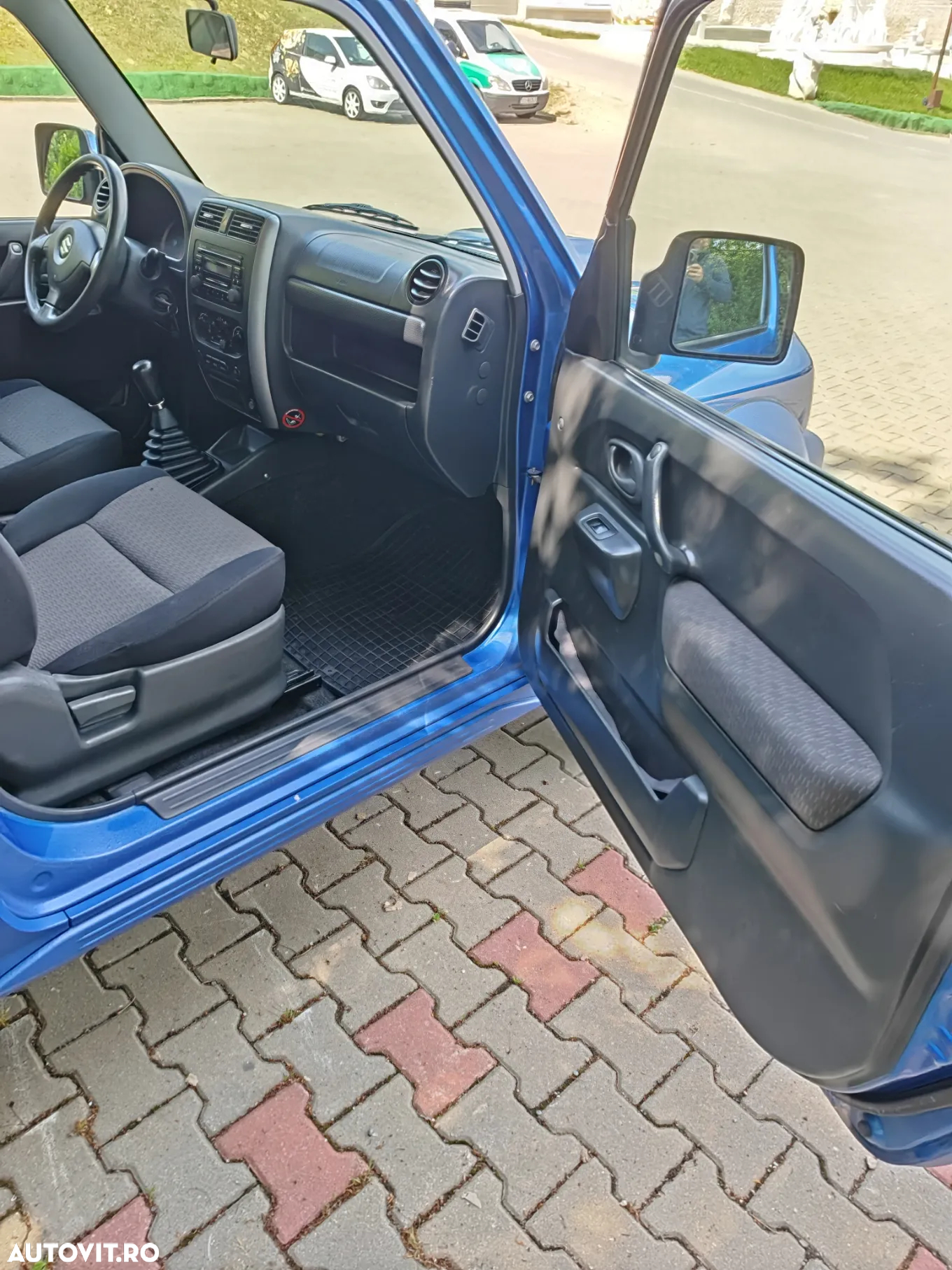 Suzuki Jimny 1.5 DDiS Metal Top 4WD Comfort - 20