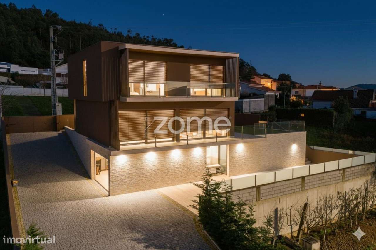 Moradia T3 Individual com piscina - Cabreiros, Braga - Grande imagem: 1/52