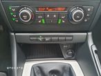 BMW X1 sDrive18i - 23