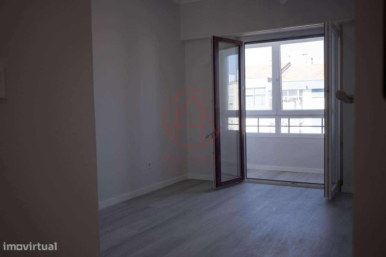 Apartamento T4-12