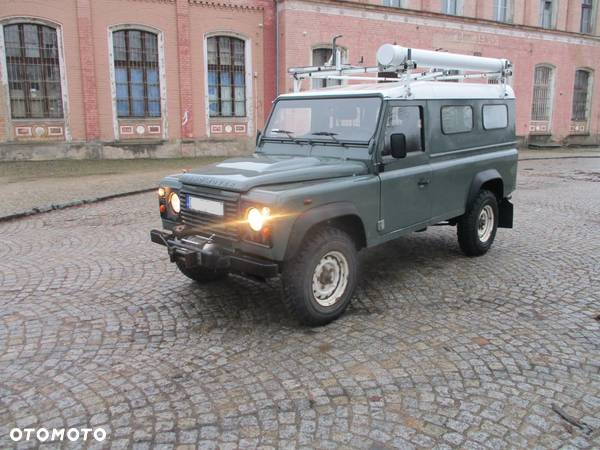 Land Rover Defender 110 2.4 TD4 E - 12