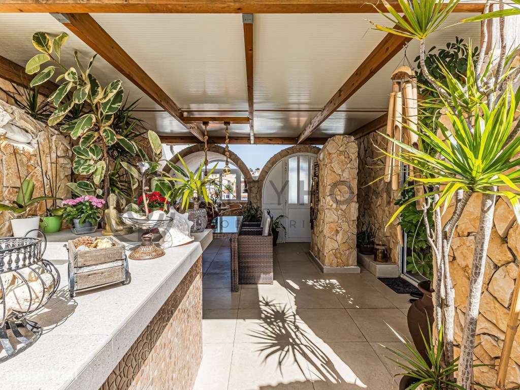 Apartamento T2+2 - Renovado no centro de Albufeira-26