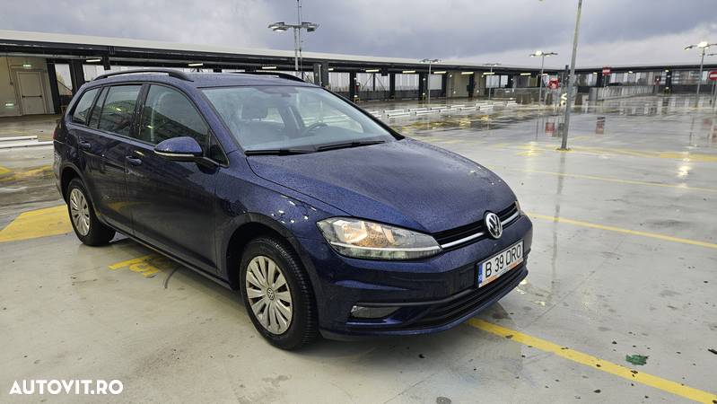 Volkswagen Golf 1.6 TDI Trendline - 4