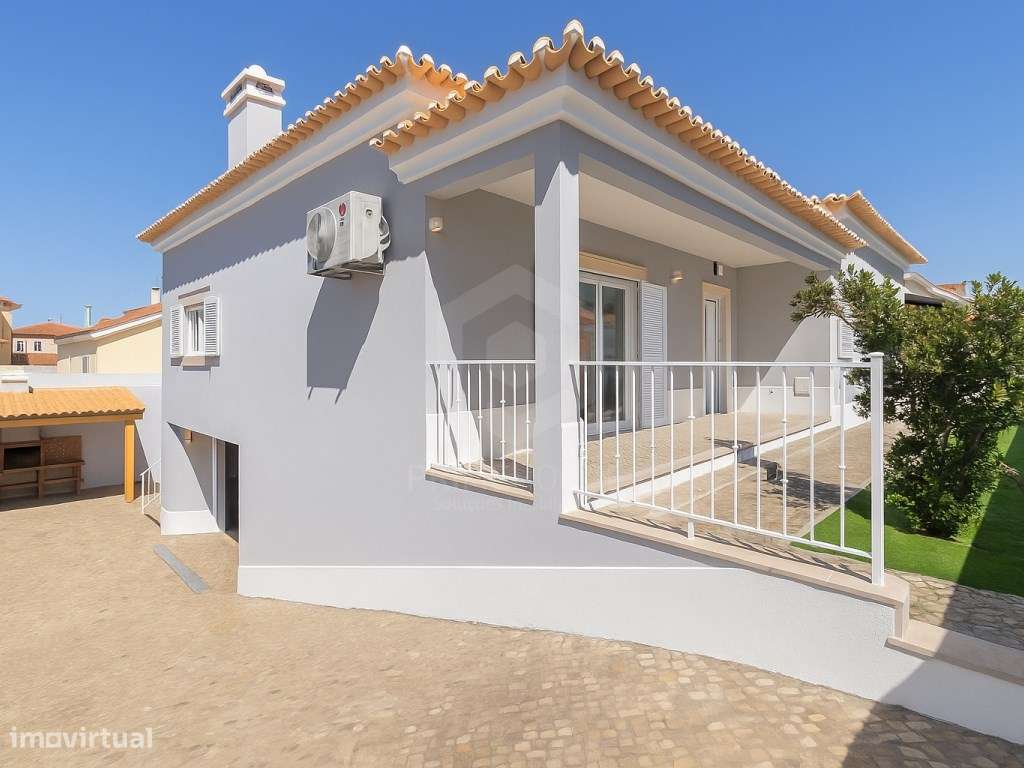 Moradia Isolada T3 +1 e Cave - Grande imagem: 2/36