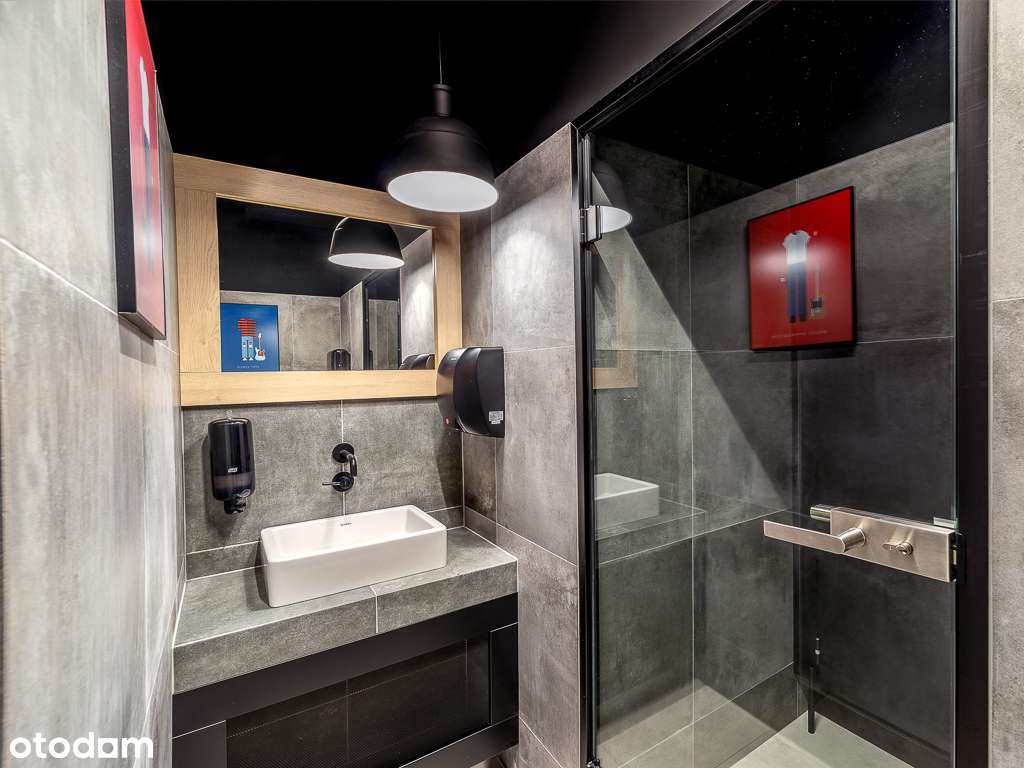 Biurowiec z najemcami, Działka 8.483 m2, Montażowa 3-10