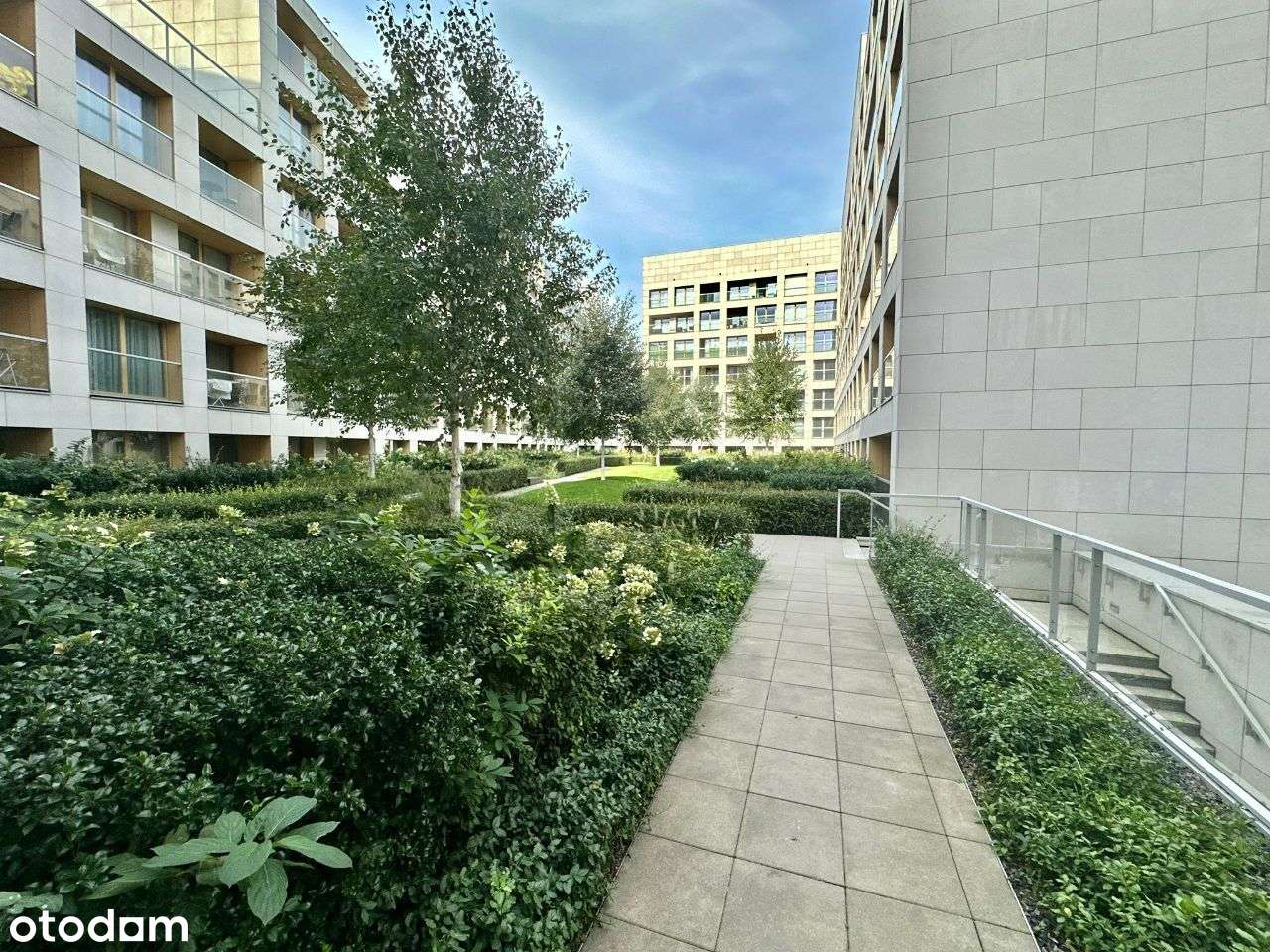 2 pok Kolejowa /19 Dzielnica/ blisko Metro Daszyńskiego-8