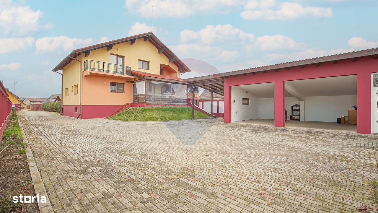 Casă spațioasă și elegantă, teren 1547 mp în Stupini – Comision 0 - Imagine principală: 4/20