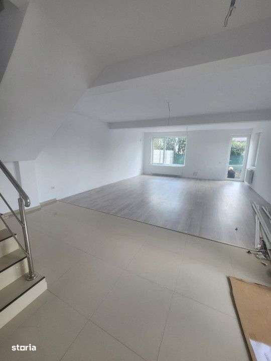 Vila /Duplex Bragadiru str Monumentului id nr 8 - Imagine principală: 5/17