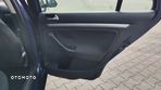 Volkswagen Golf 1.6 TDI DPF Trendline - 21