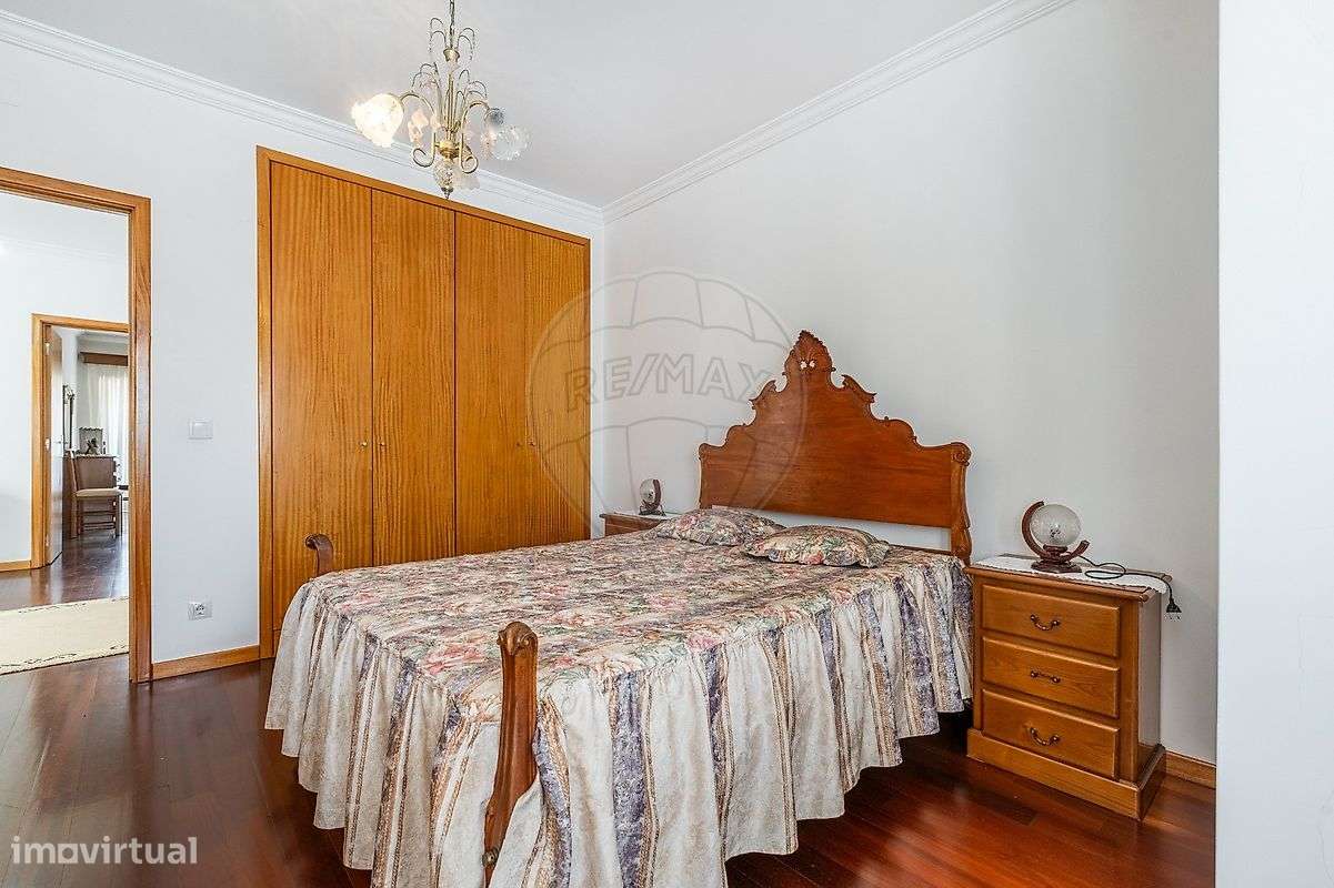 Moradia T4 para venda-27