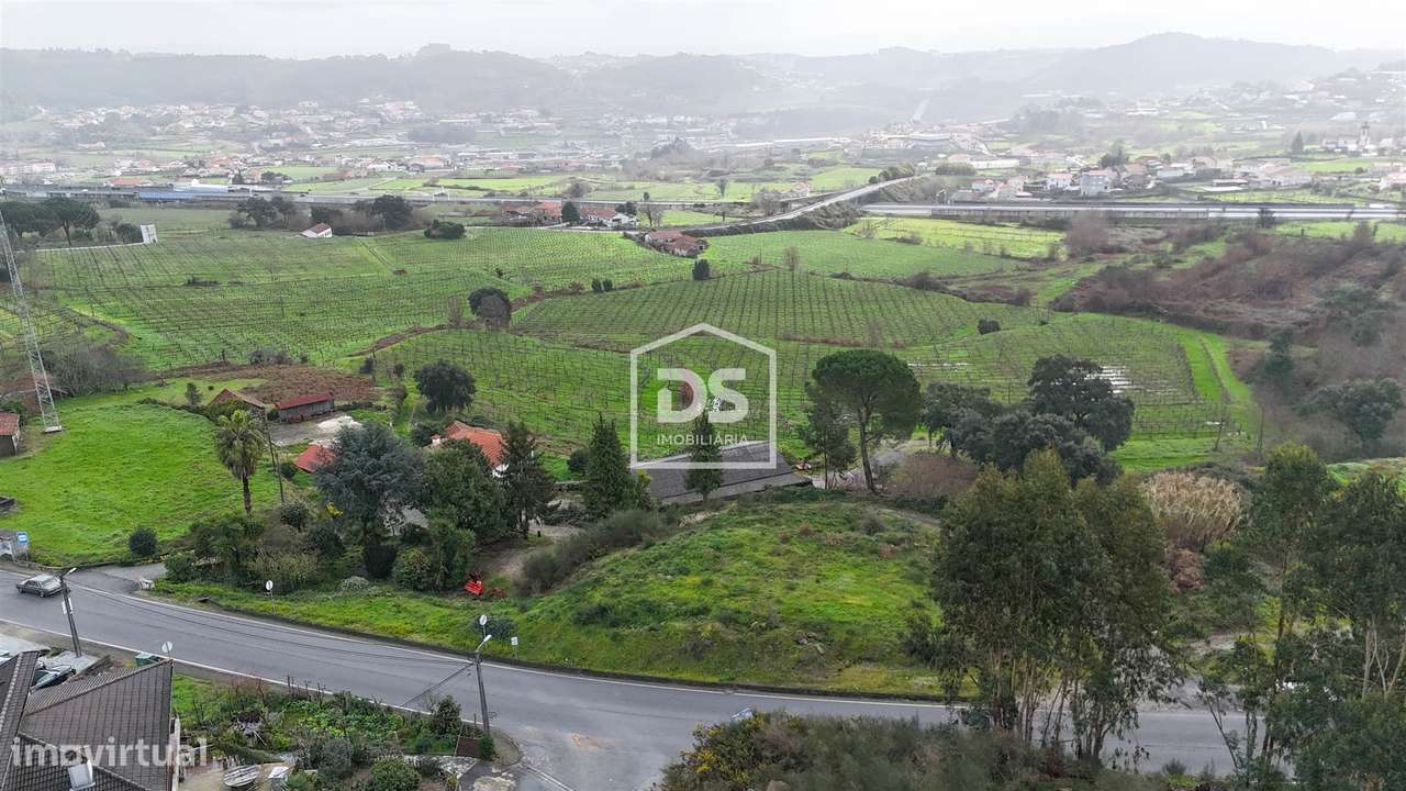 Terreno, Porto, Lousada, Figueiras e Covas-3