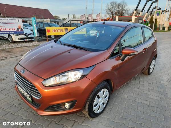 Ford Fiesta 1.25 Celebration - 3