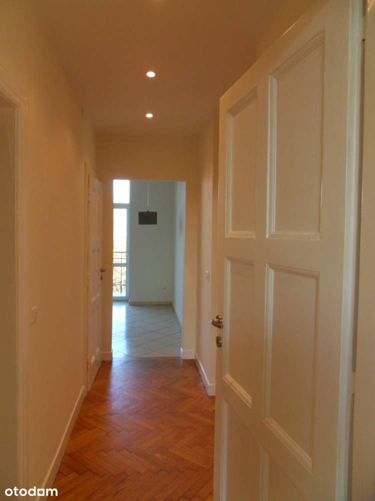 Do sprzedania mieszkanie o pow. 68 m kw. w centrum.-4