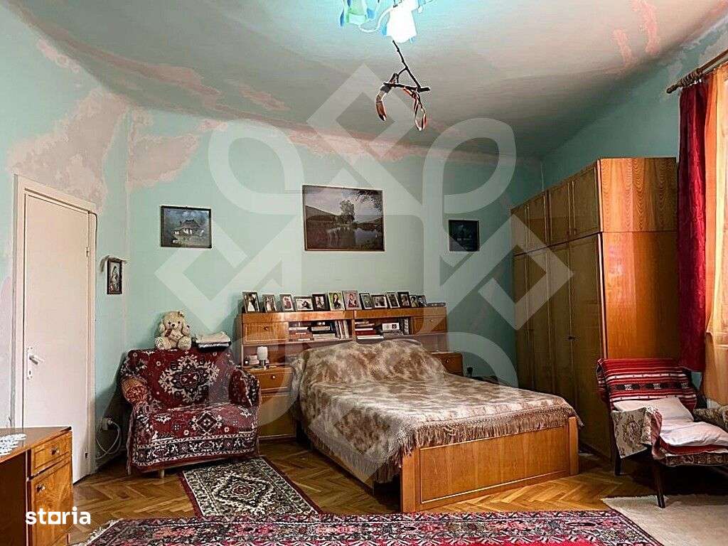 Casa individuala cu teren ultracentral in Oradea-12