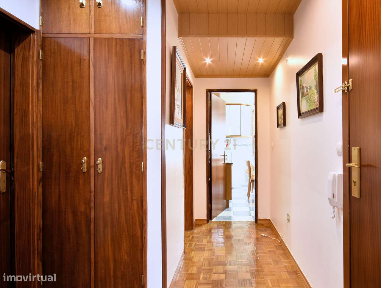 Apartamento T2 na Amadora-12