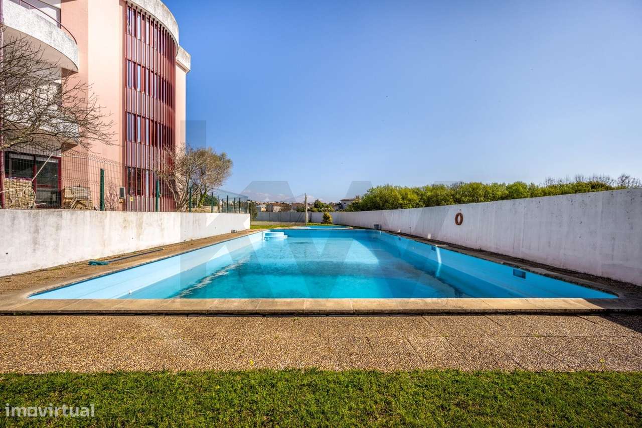 T2 em Renovação completa — Condomínio Fechado em Francelos — Praia e C - Grande imagem: 5/24