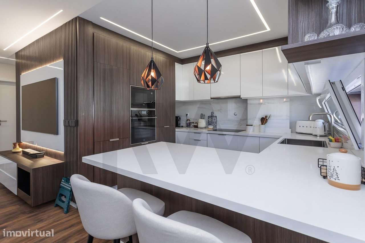 Excelente T2 de 2024 no Riverside Residence-7