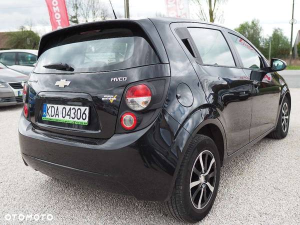 Chevrolet Aveo - 10