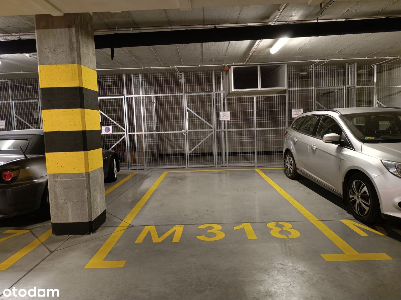 Miejsce parkingowe+komórka 7m² - Wola - Pełny obrazek: 1/4