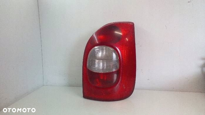 Lampa prawa tylna Citroen  Xsara Picasso - 8