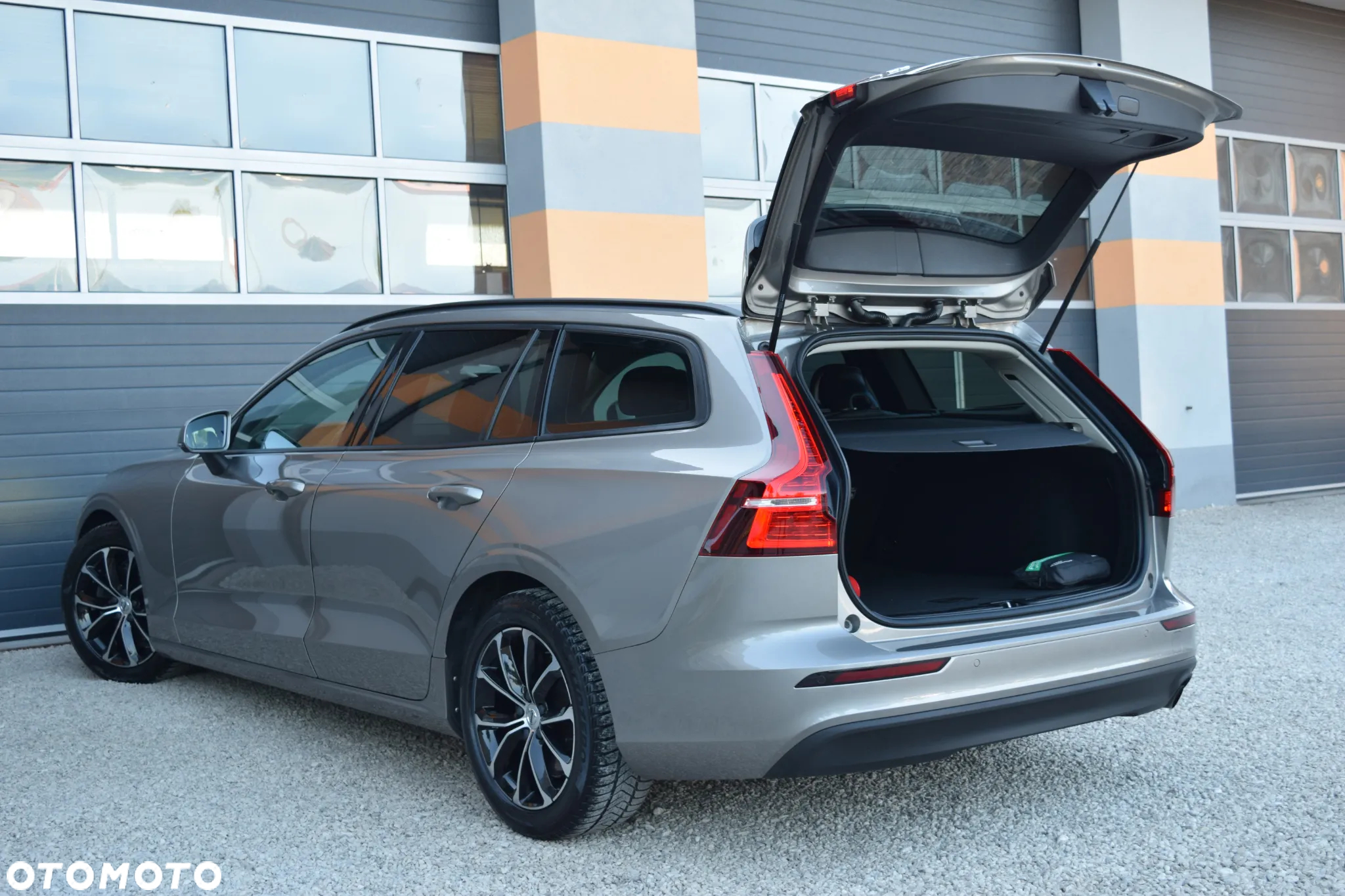 Volvo V60 - 17