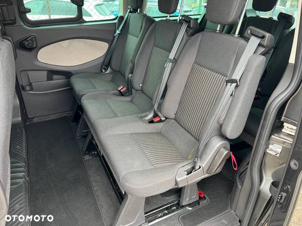 Ford Tourneo Custom 300 L2H1 VA Trend - 27