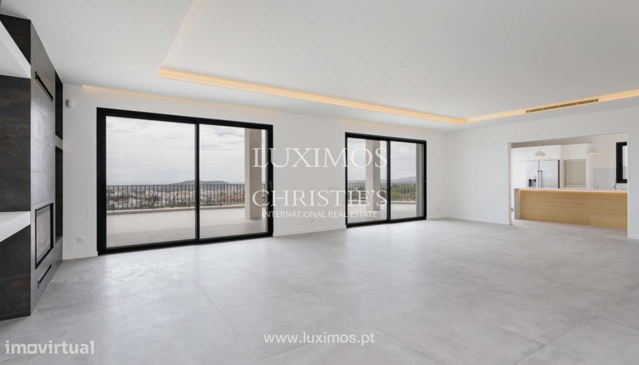 Moradia V4 com piscina, para venda em S.Clemente, Loulé, Algarve - Grande imagem: 5/23