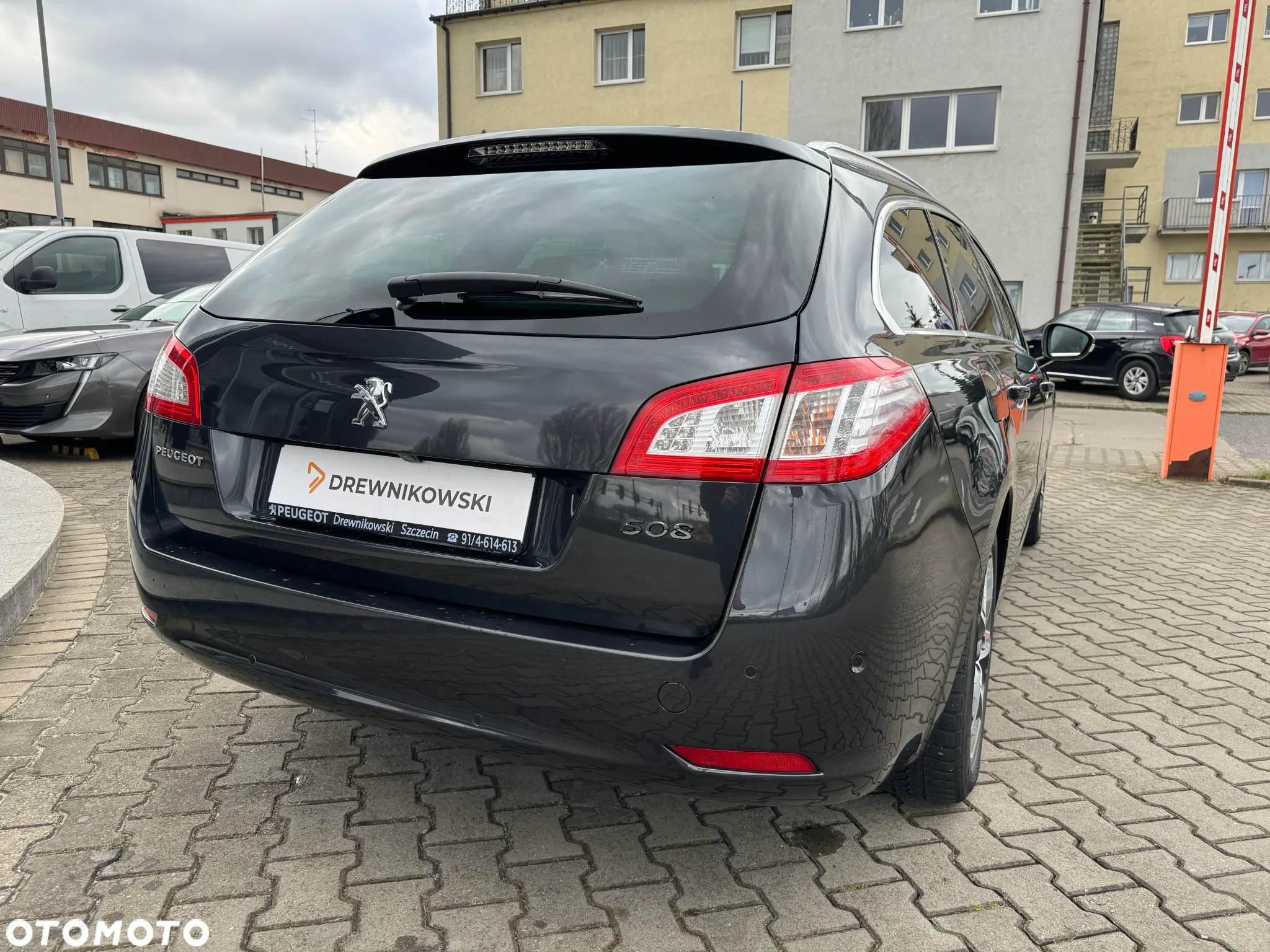 Peugeot 508 2.0 BlueHDi Allure S&S - 14