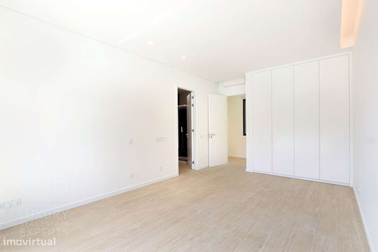 Moradia de Luxo T5 com Piscina na Herdade da Aroeira | Condomínio Priv-30