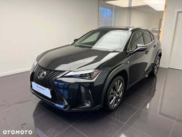 Lexus UX - 1