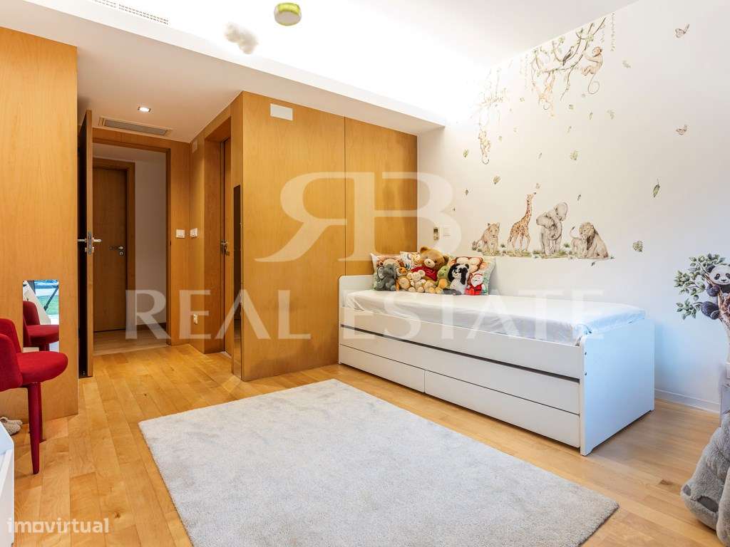 T2 no condominio SCALA Cascais | Jardim privado e jardim do condomí...-9