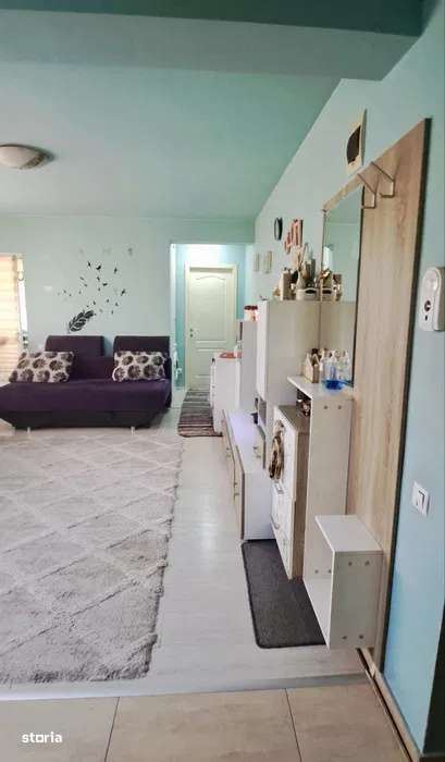 Apartament cu 2 camere, 41 mp, parcare, zona VIVO-4