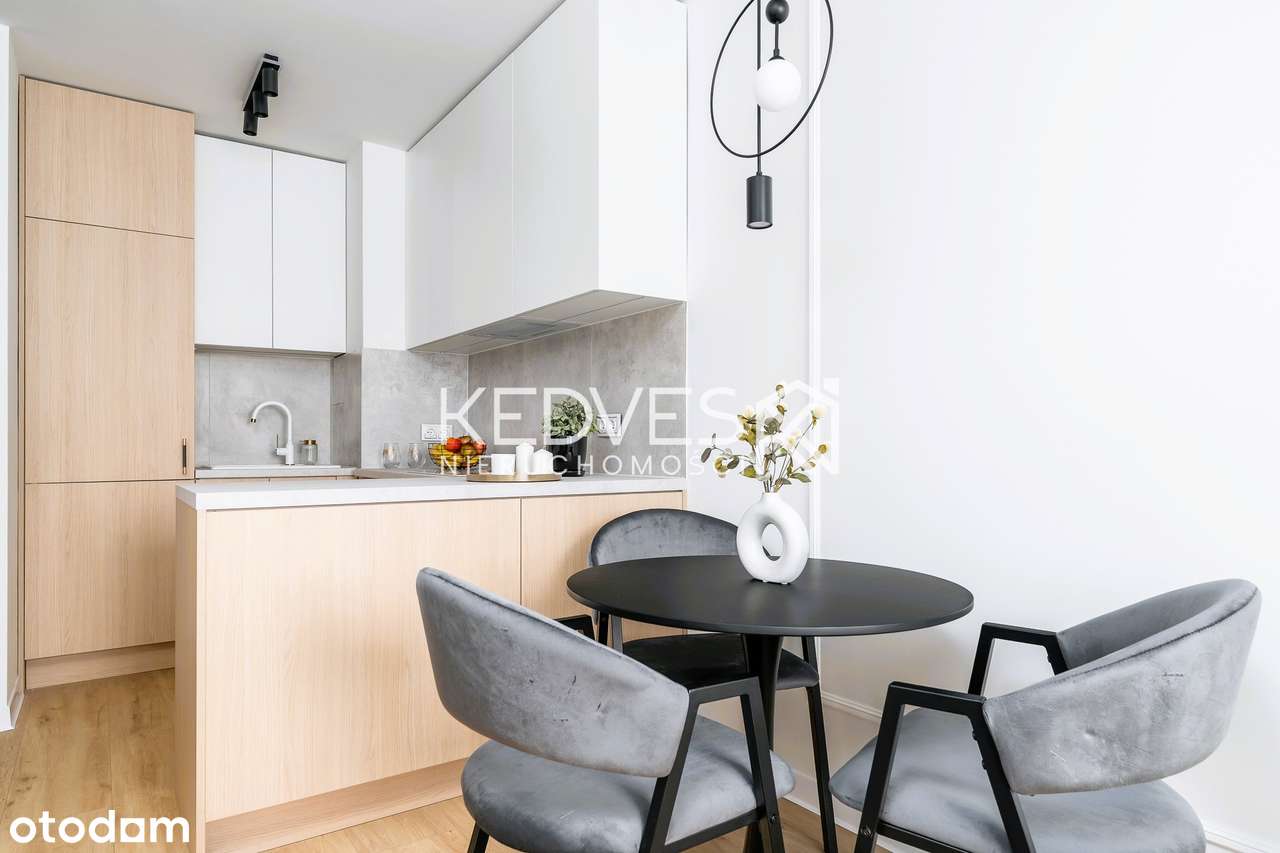 Świeżo wyremontowane - pełne wyposażenie- winda - bez prowizji-1