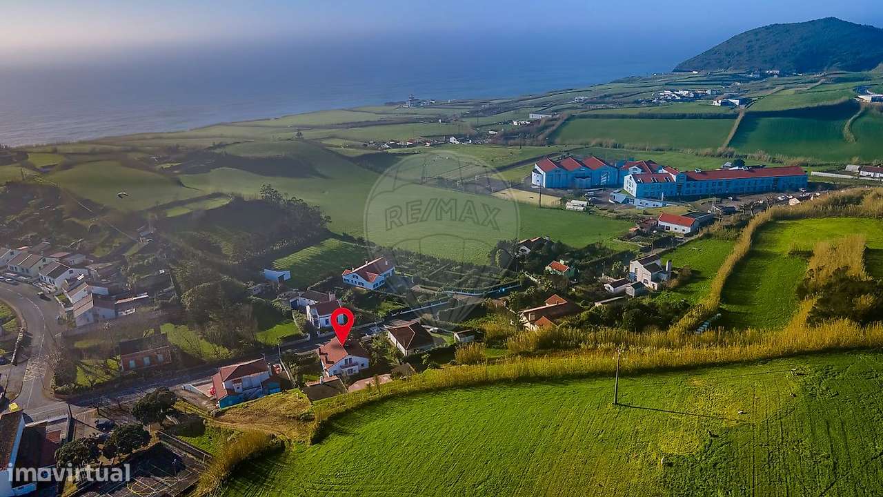 Moradia T4 para venda - Grande imagem: 2/50