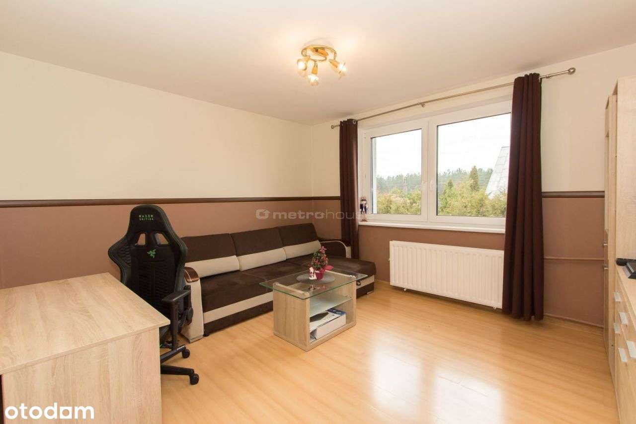 Dom w Miastku- 134m2, dwa garaże, światłowód.-9