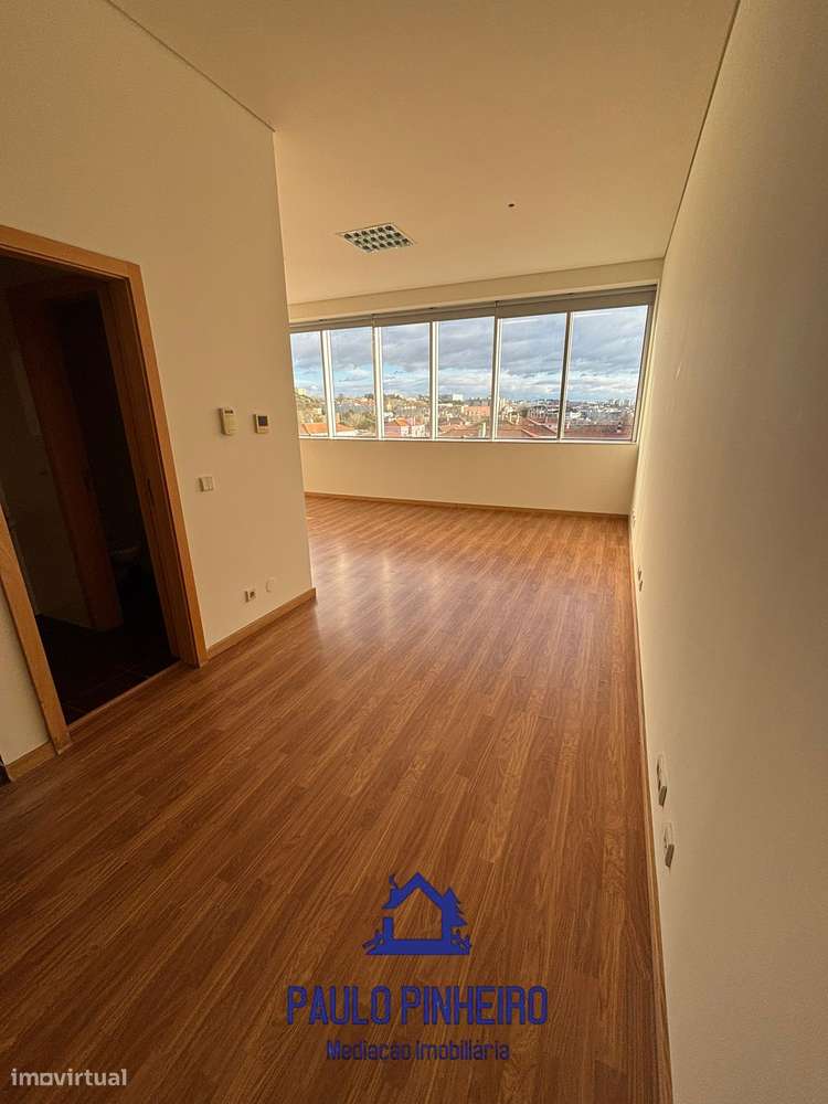 Arrenda se Escritório Matosinhos - Grande imagem: 2/8