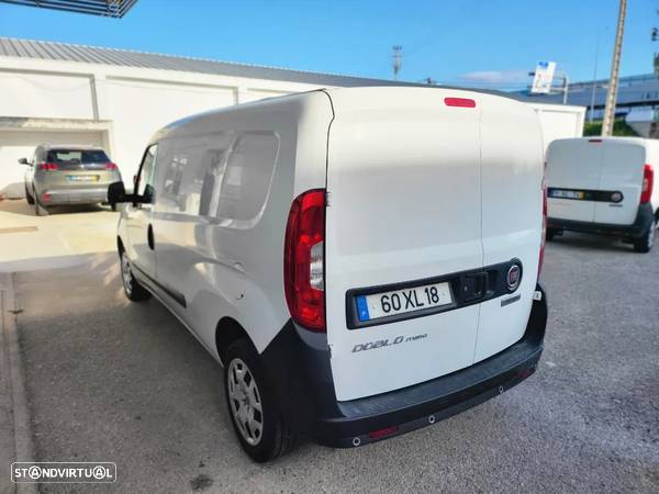 Fiat Doblo Maxi Longa 1.3Multijet 95cv 3Lugares - 4