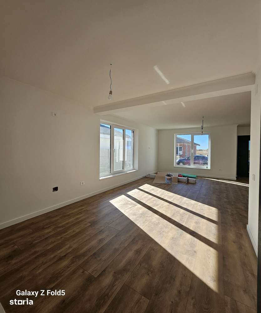 Casa noua la cheie Santandrei - Imagine principală: 4/19