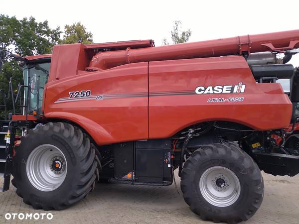 Case IH Axial-Flow 7250 - 4