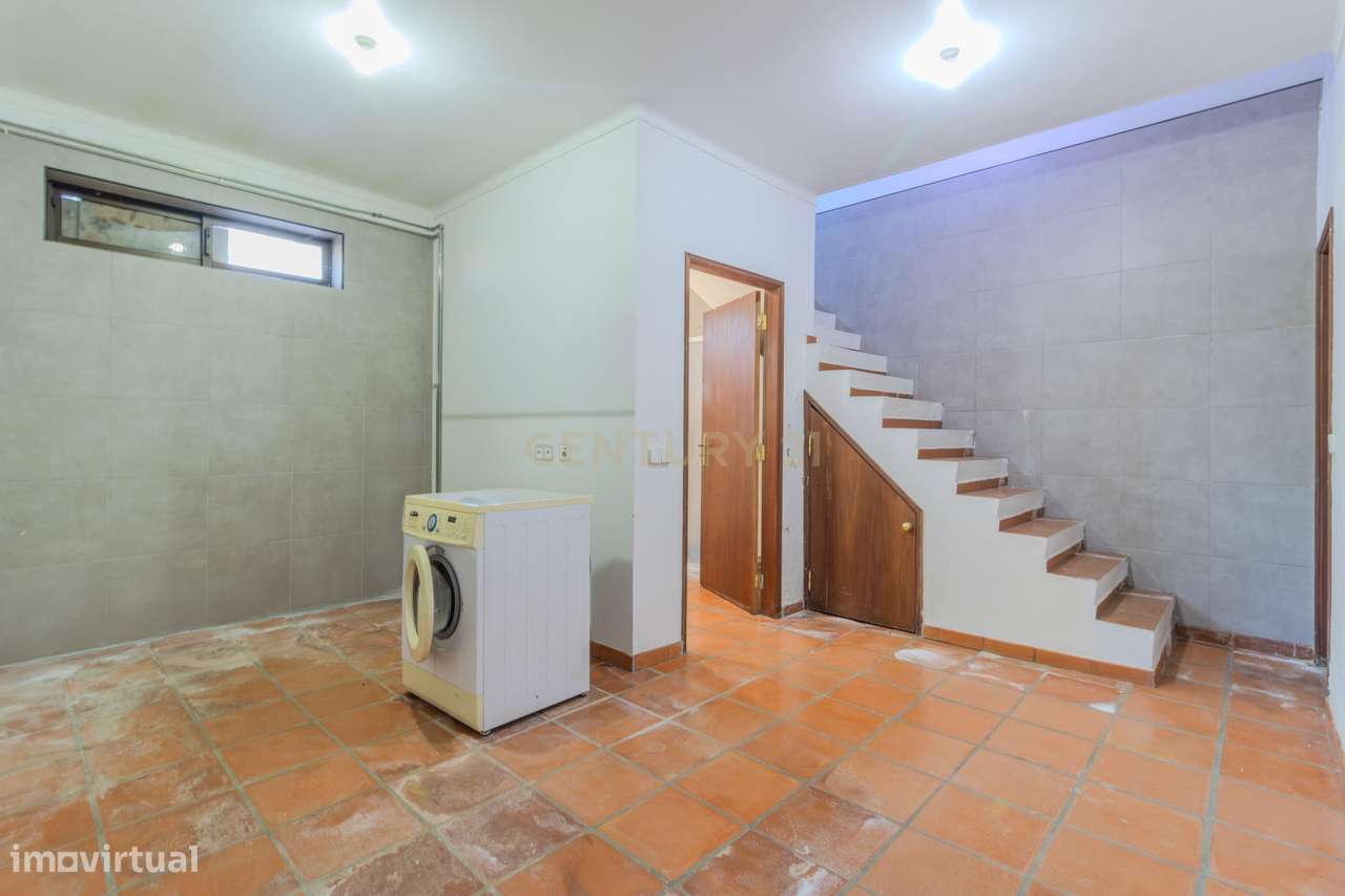 Espetacular Moradia em Porto de Mós, Leiria - 5 Quartos-24