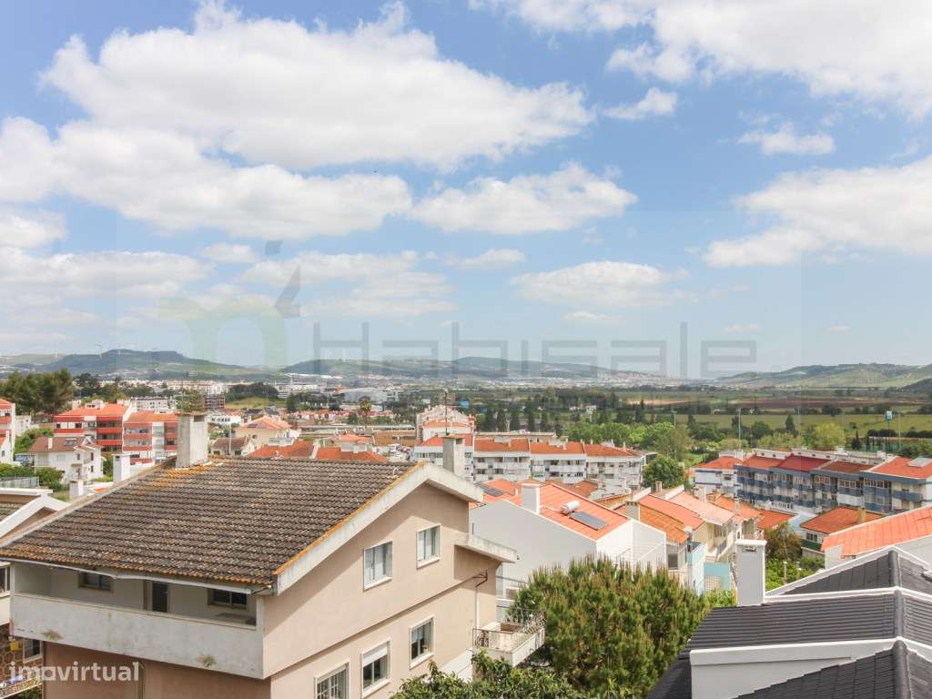 Moradia de Luxo com elevador, piscina e vista panorâmica, em Loures-27