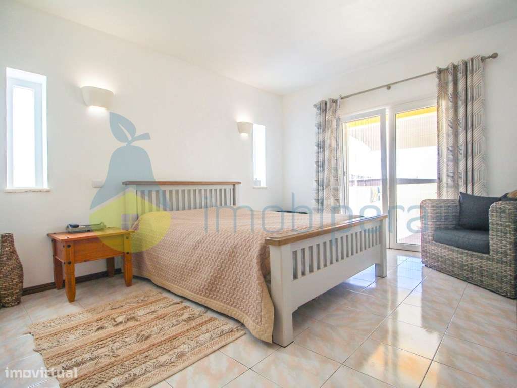 Moradia V3 com Piscina em Albufeira, Vale de Parra - Grande imagem: 5/33