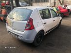 Dezmembrez Dacia Sandero 1.2 benzina alb 2010 - 4